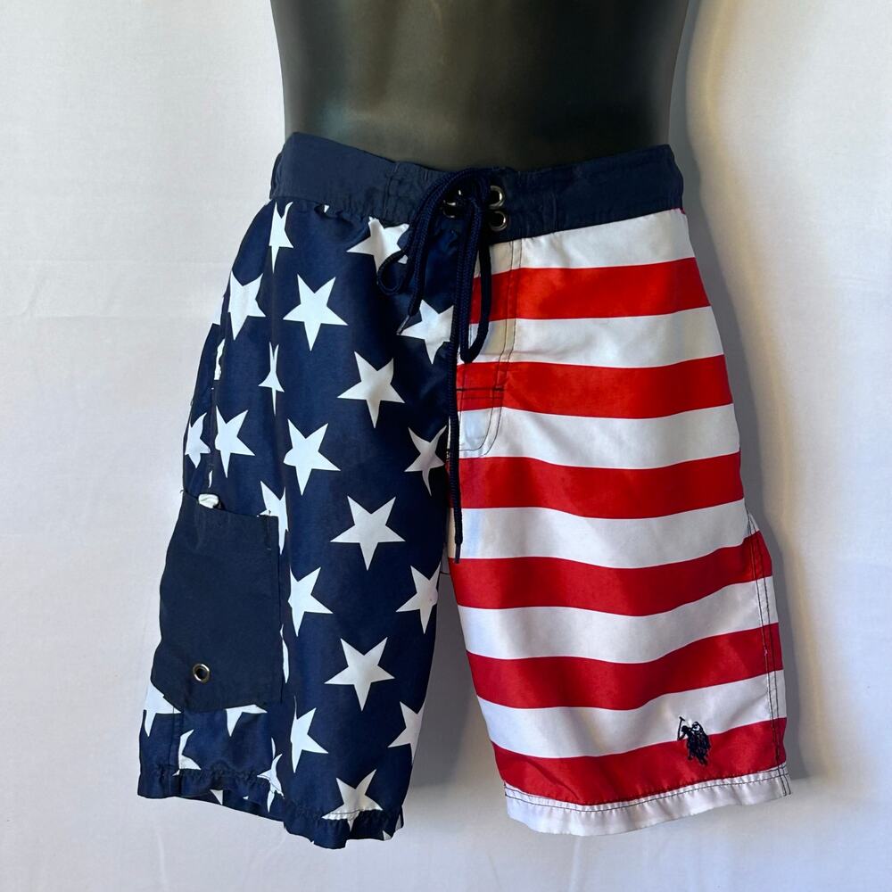 U.S. Polo Assn American Flag Swim Trunks Mens Small Red White Blue